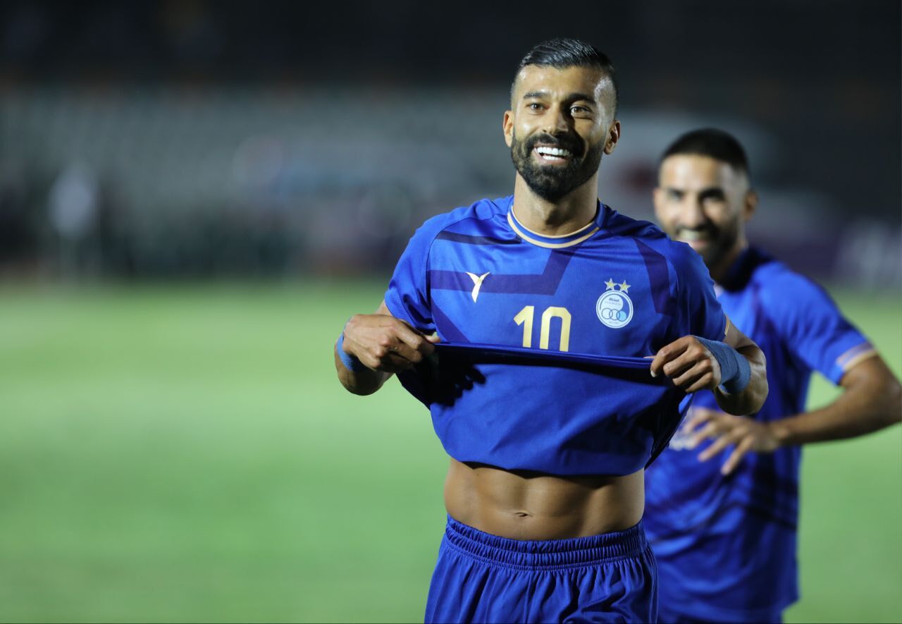 توافق نهایی با رامین / رونمایی از قرارداد رضاییان