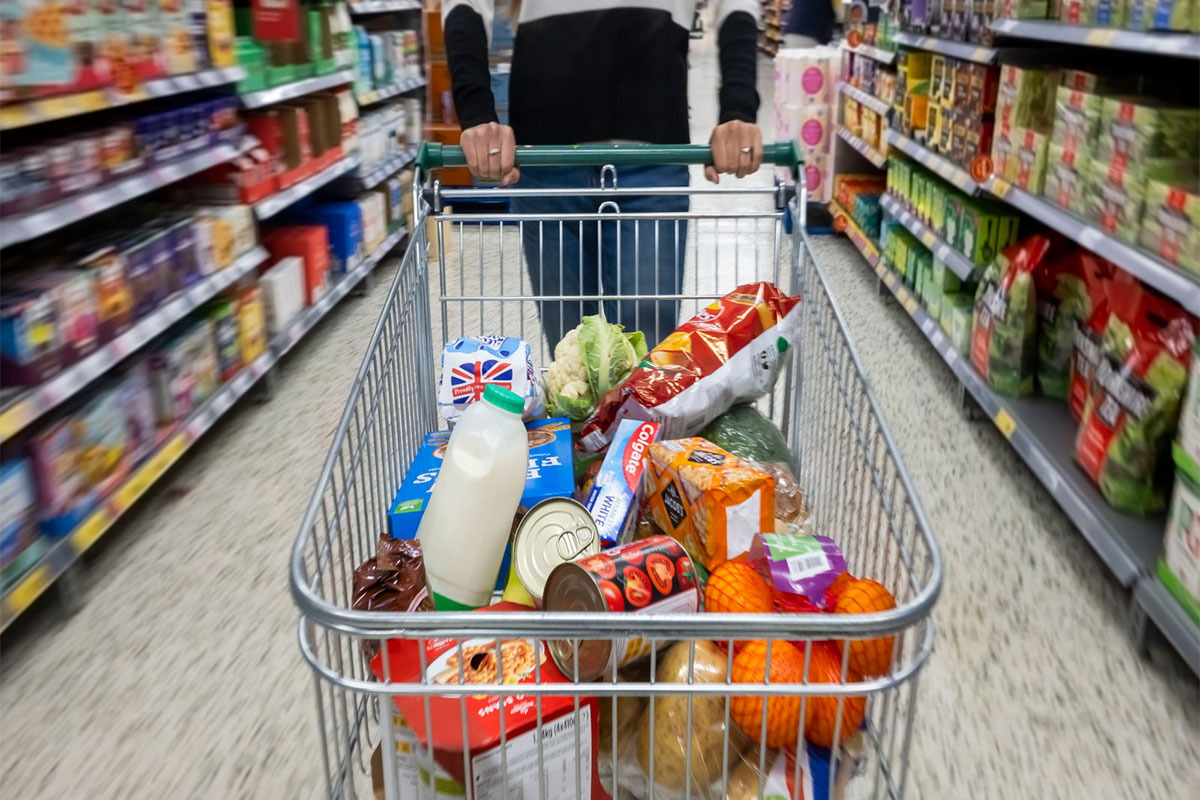 ذخایر غذایی مازندران برای دو ماه آینده تضمین شده است