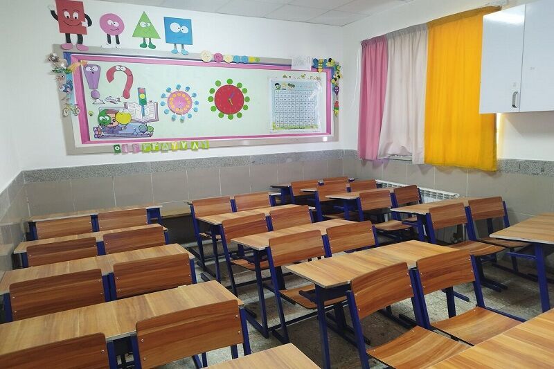 دریافت هرگونه وجه در زمان ثبت نام و تحویل کارنامه مدارس تخلف است